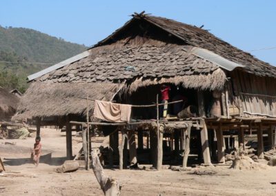 Laos 2005, Haus in Akha-Dorf