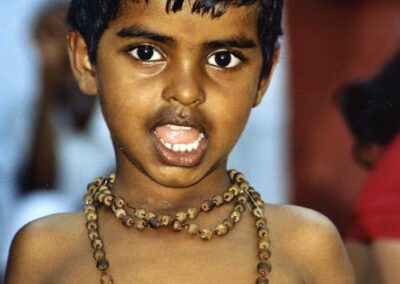 Süd-Indien 2004, Kerala, junger Pilger in Trivandrum