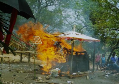 Bali 1991, Verbrennung