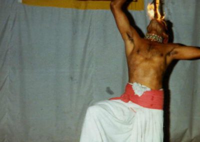 Sri Lanka 1982, Feuerschlucker in Kandy